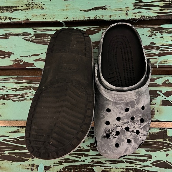 Marbled Clogs with Ventilation Holes - Picture 5 of 5